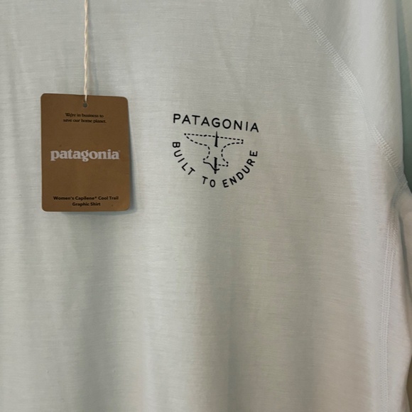 Patagon Women's Capilene Cool Trail Graphic Shirt - in Wispy Green - Picture 2 of 5